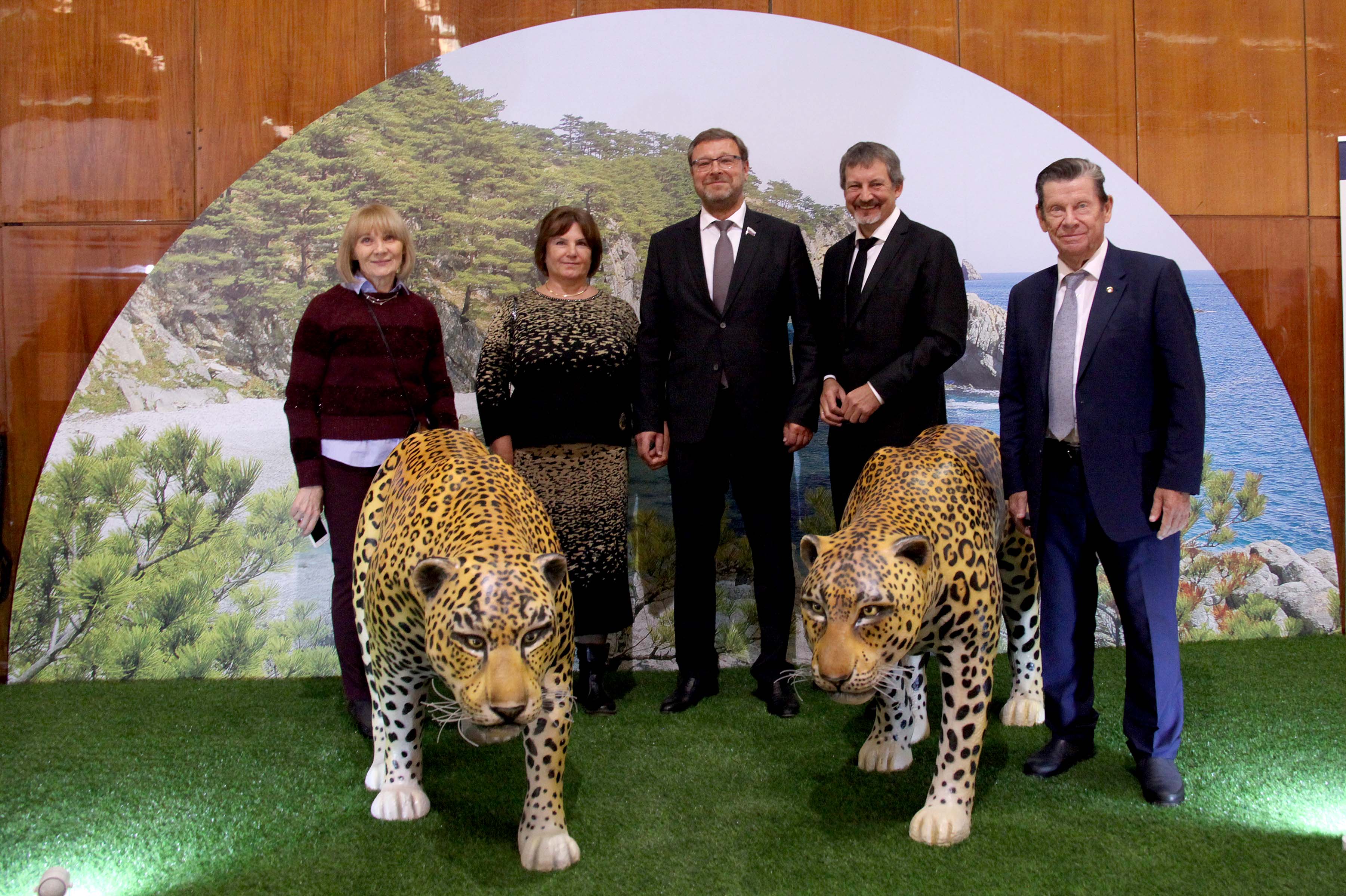 <span>Первозданная</span><span>Россия VI</span>
